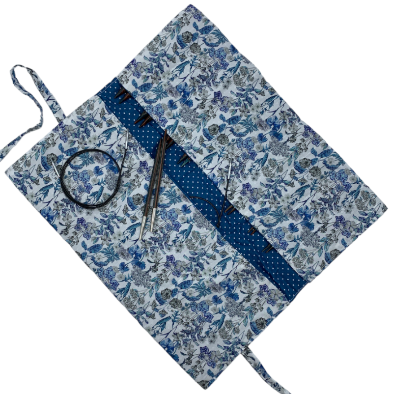 Daisy pindeetui i Liberty Poets Meadow/Blue-Lukket mm