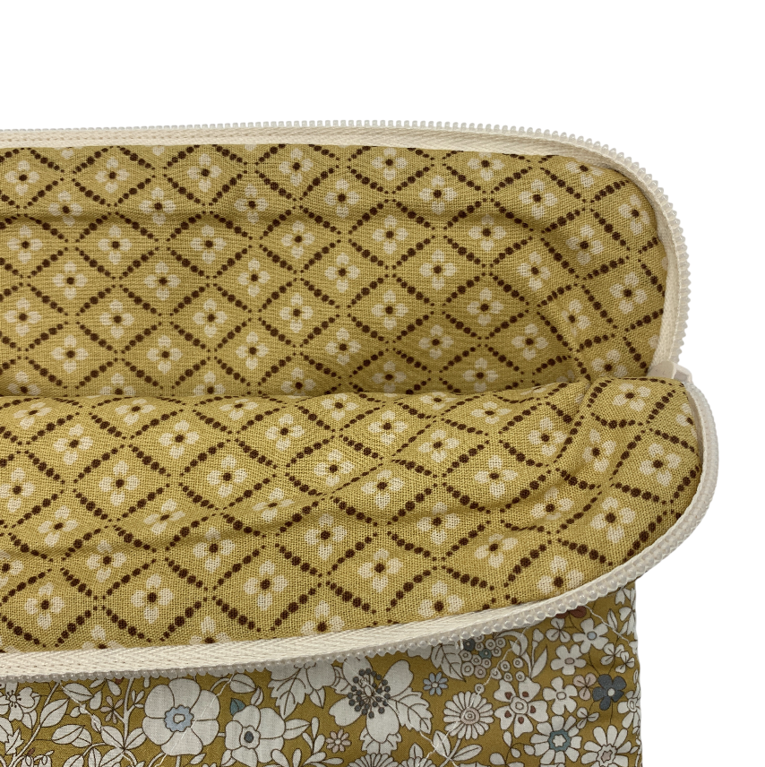 Kamille Computer Sleeve - Liberty Junes Meadow/ Okker