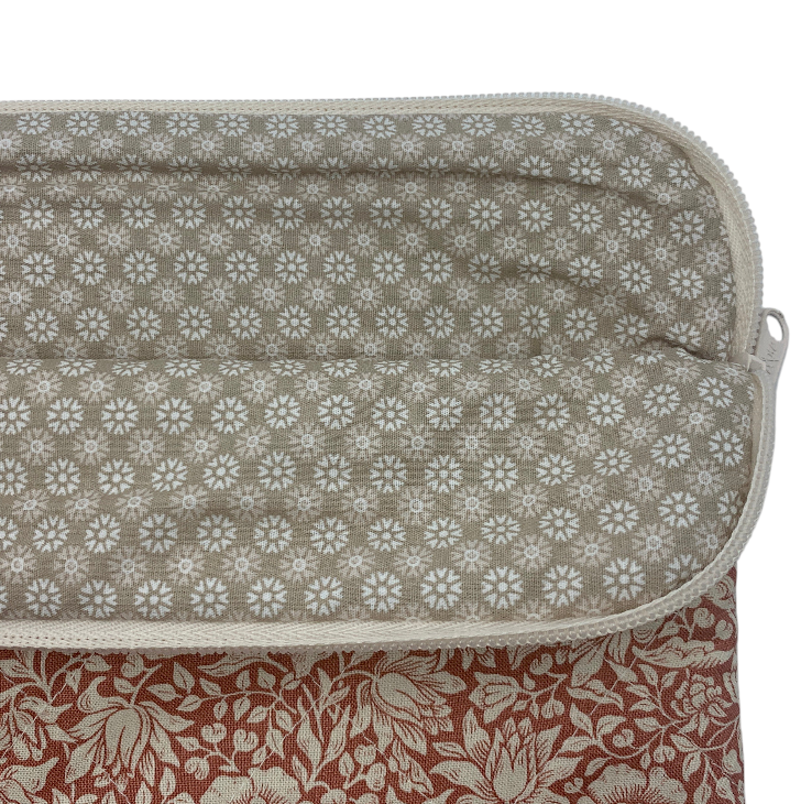 Rose Computer Sleeve - William Morris Mallow/ Rose