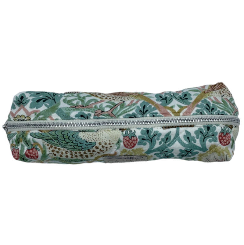 Valmue Penalhus i William Morris Strawberry Thief/ Olive Top