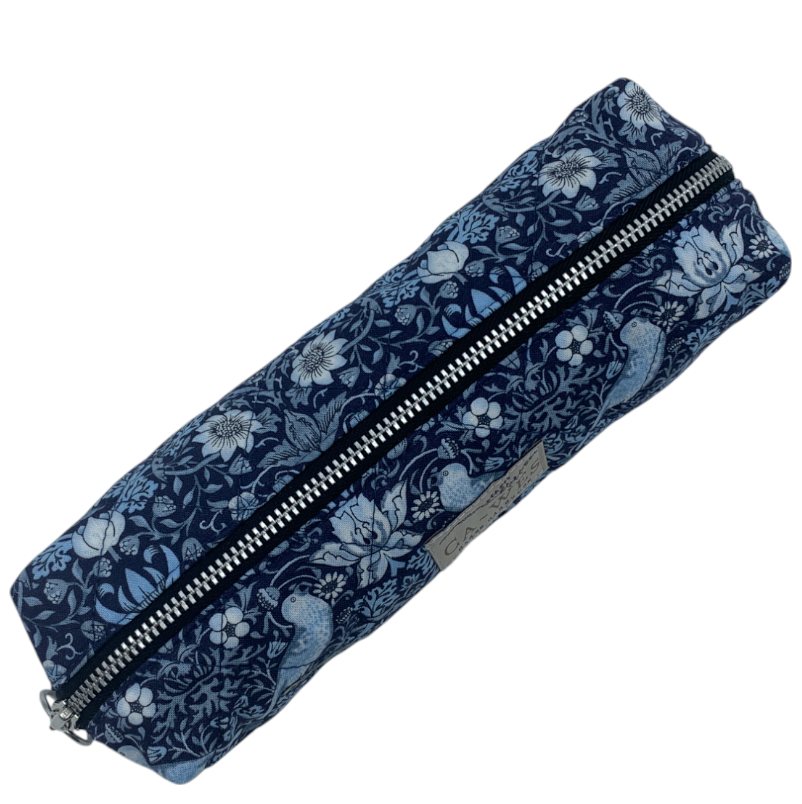 Valmue Penalhus - William Morris Strawberry Thief Mini/ Indigo