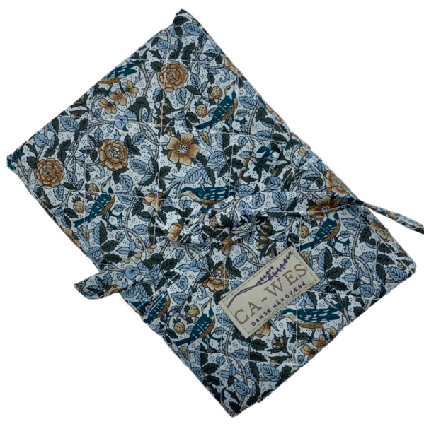 Daisy Pindeetui - Liberty Strawberry Tree/ Brown