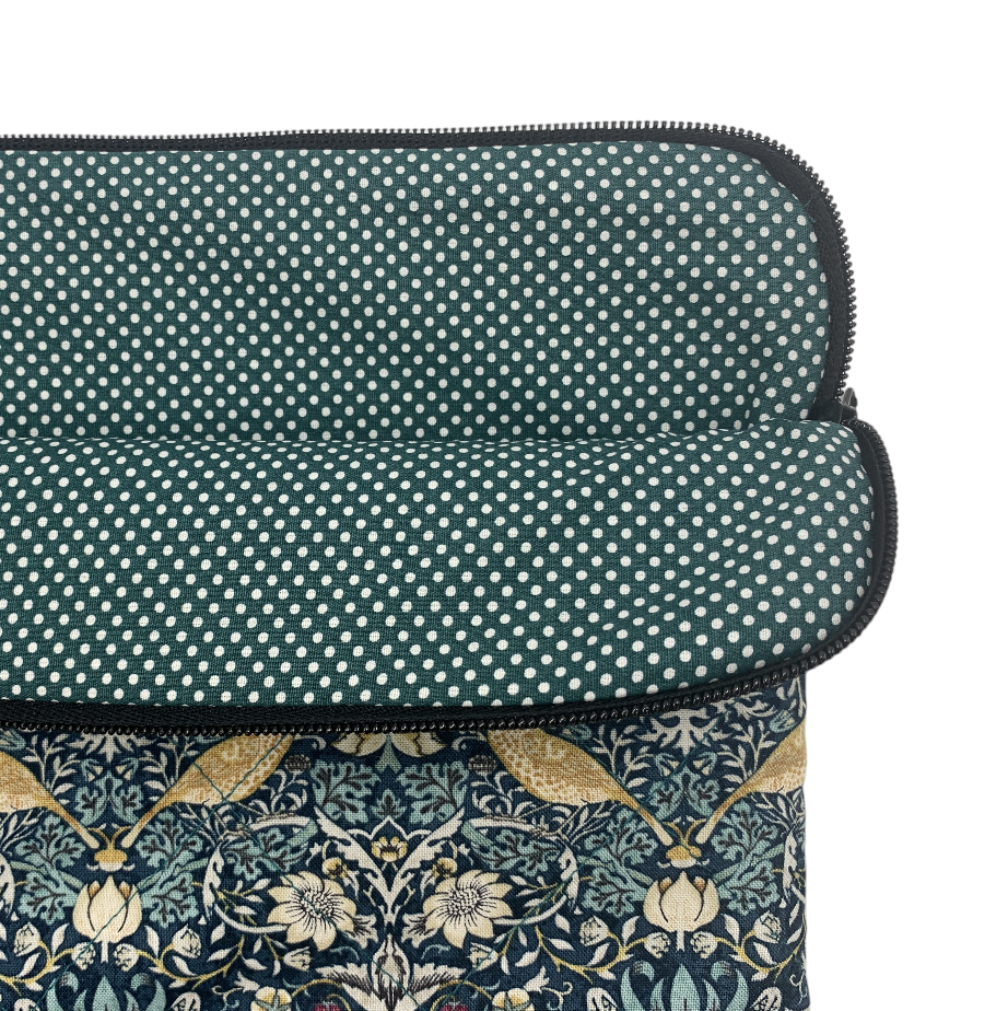 Kamille Computer Sleeve - William Morris Strawberry Thief Mini/ Petrol