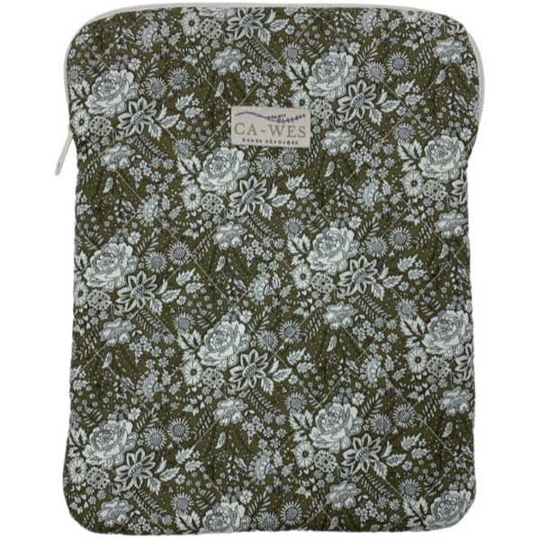 Magnolia iPad sleeve - Liberty Picot/ Oliven Front